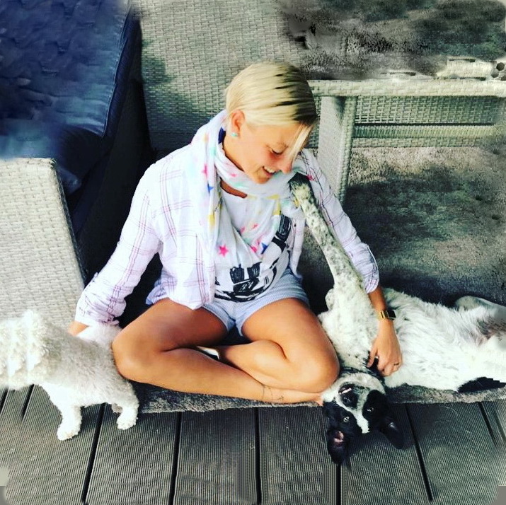 Teammitglied Olivia Dudek vom Verein New Home for Strays e.V.