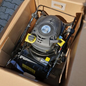 Das Magic Land braucht einen Rasenmäher.